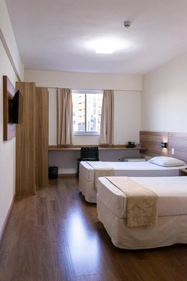 Hotel Malibu Inn 坎皮纳斯 外观 照片