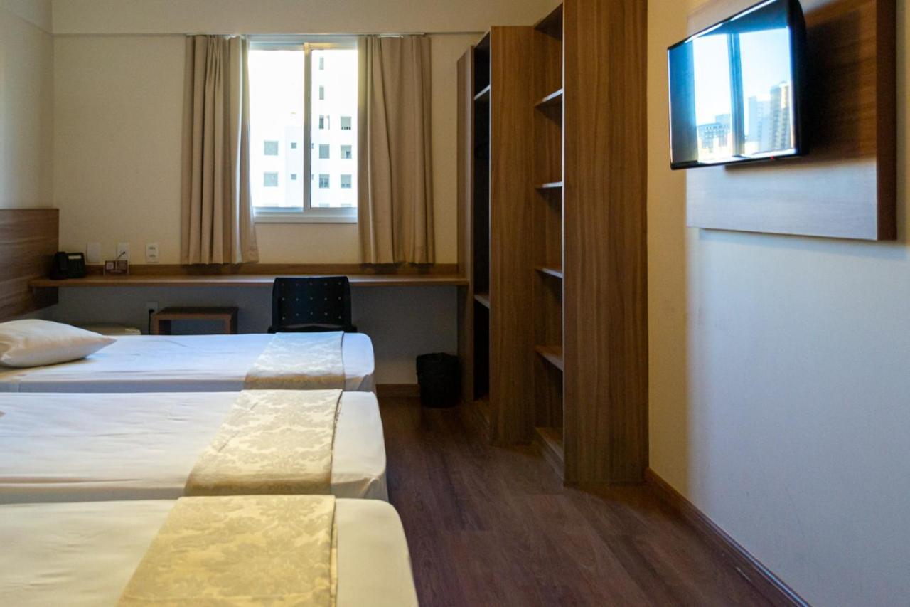 Hotel Malibu Inn 坎皮纳斯 外观 照片