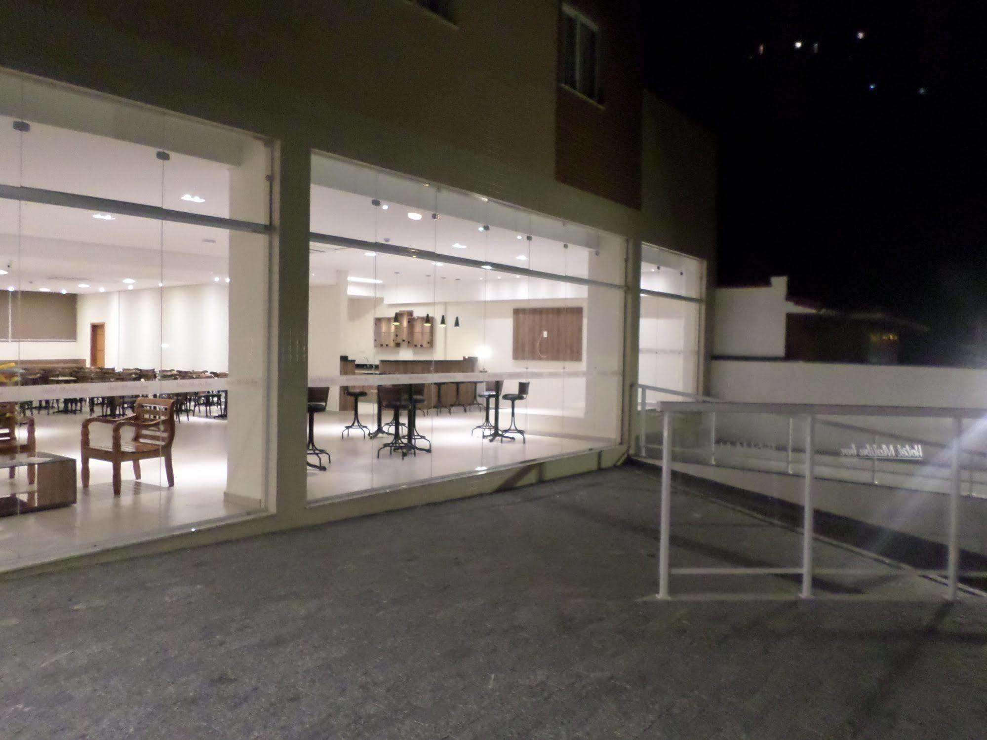 Hotel Malibu Inn 坎皮纳斯 外观 照片