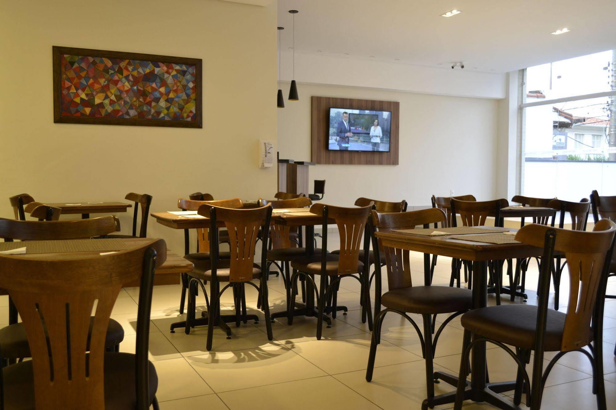 Hotel Malibu Inn 坎皮纳斯 外观 照片